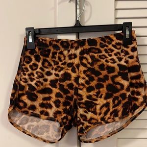 Leopard Short Pant